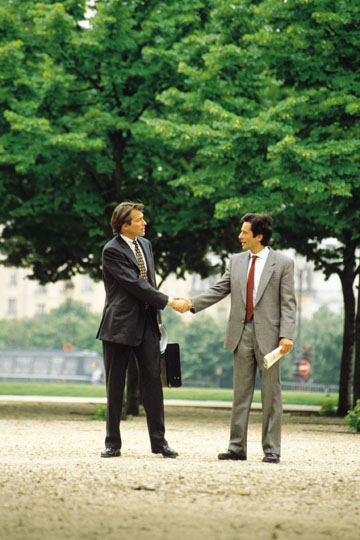 example of a conflict of interest in a business 
